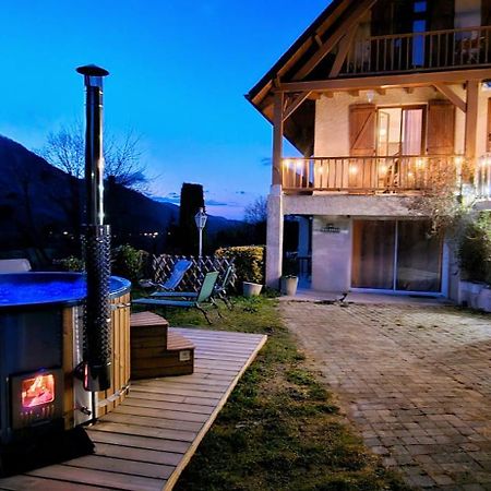 La Bigourdane Grand Gite Confortable & Spa Campan Exterior foto